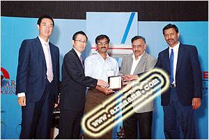 mumbai-award-to-general-ac-dealers-by-mr-ejajuddin